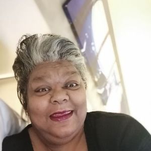 Meet your Posher, Renee